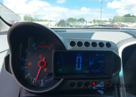 2013 Chevrolet Sonic Lt Auto из США, поврежденный, VIN 1G1JC6SH2D4237422